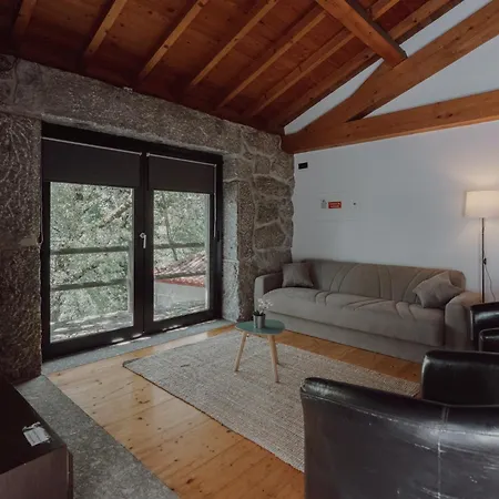 וילה Aldeia Do Pontido