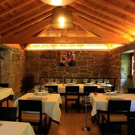 וילה Aldeia Do Pontido פאפה